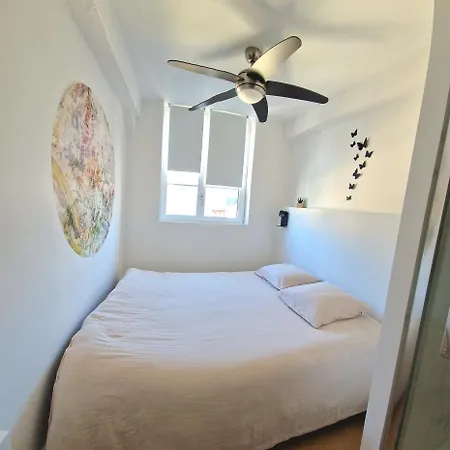 Les Bons Enfants Apartment